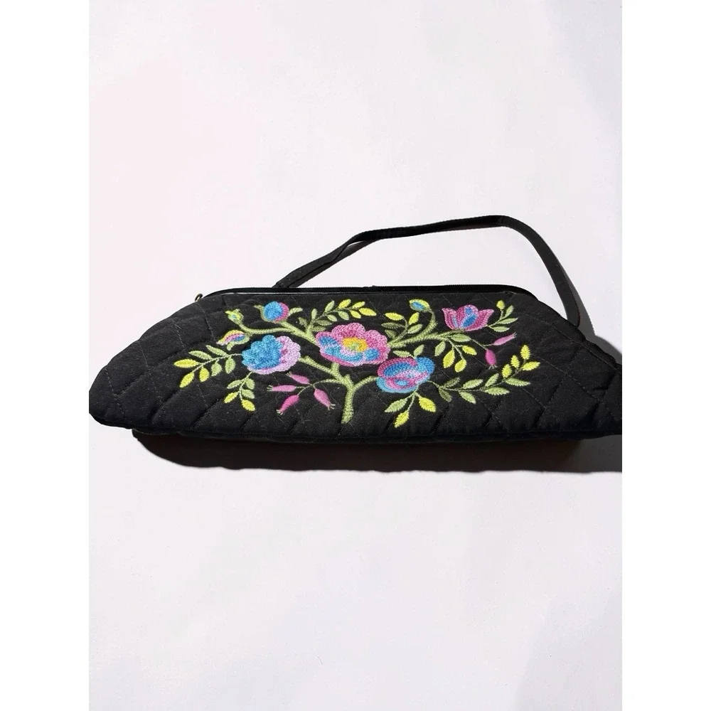 Vera Bradley Veronique Ltd. Edition Black Fabric Embroidered Floral Clutch EUC